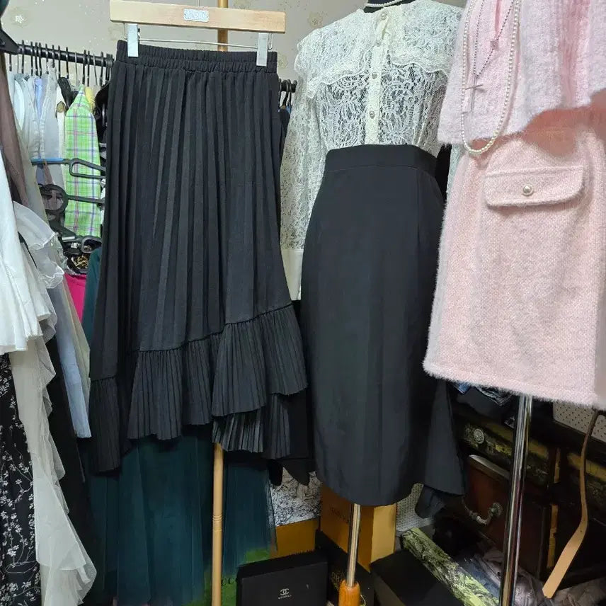 [BUNJANG] Black Pleated Long Skirt / 플리츠 롱 스커트 블랙