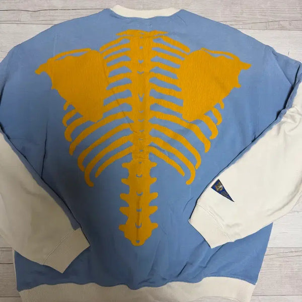 [BUNJANG] Capital Bone Sweatshirt / 캐피탈 본 스웻