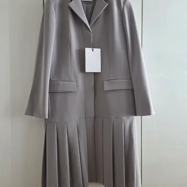 [BUNJANG] Frontrow Pleated Jacket Dress / 새상품) 프론트로우 플리츠 자켓 긴팔 원피스
