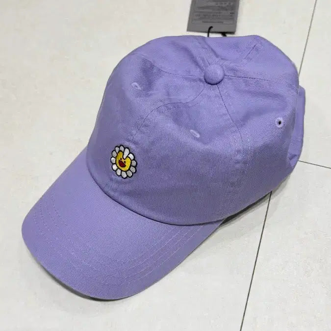 [BUNJANG] NewJeans x Murakami Collaboration Cap / 뉴진스x무라카미(new) 모자