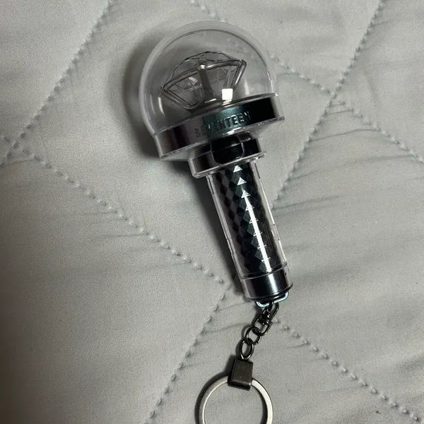 [BUNJANG] SEVENTEEN Lightstick Keyring / 세븐틴 응원봉 키링