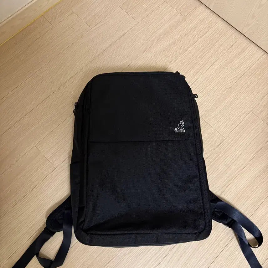 [BUNJANG] Kangol Backpack / 캉골 백팩