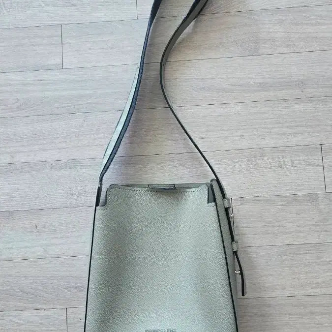 [BUNJANG] Ferragamo Shoulder Bag / 숄더백