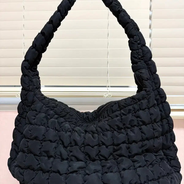 [BUNJANG] COS Oversized Cloud Bag Black / 코스(COS) 구름백 오버사이즈 블랙 판매 합니다.