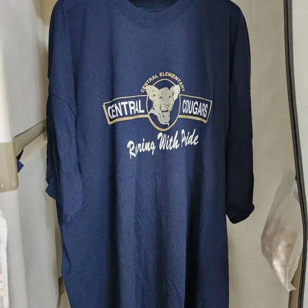 [BUNJANG] Central Elementary Cougars Navy T-Shirt / 2XL 3XL xxxl 센트럴 엘리멘터리 cougars 네이비 반팔 티셔츠 나이키 아디다스 예스아이씨 stu 노매뉴얼 토니웩 nfl nhl usa 미국