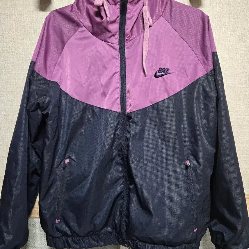 [BUNJANG] Nike Windrunner Jacket Unisex / 나이키 윈드러너 바람막이 져지 남/여 공용