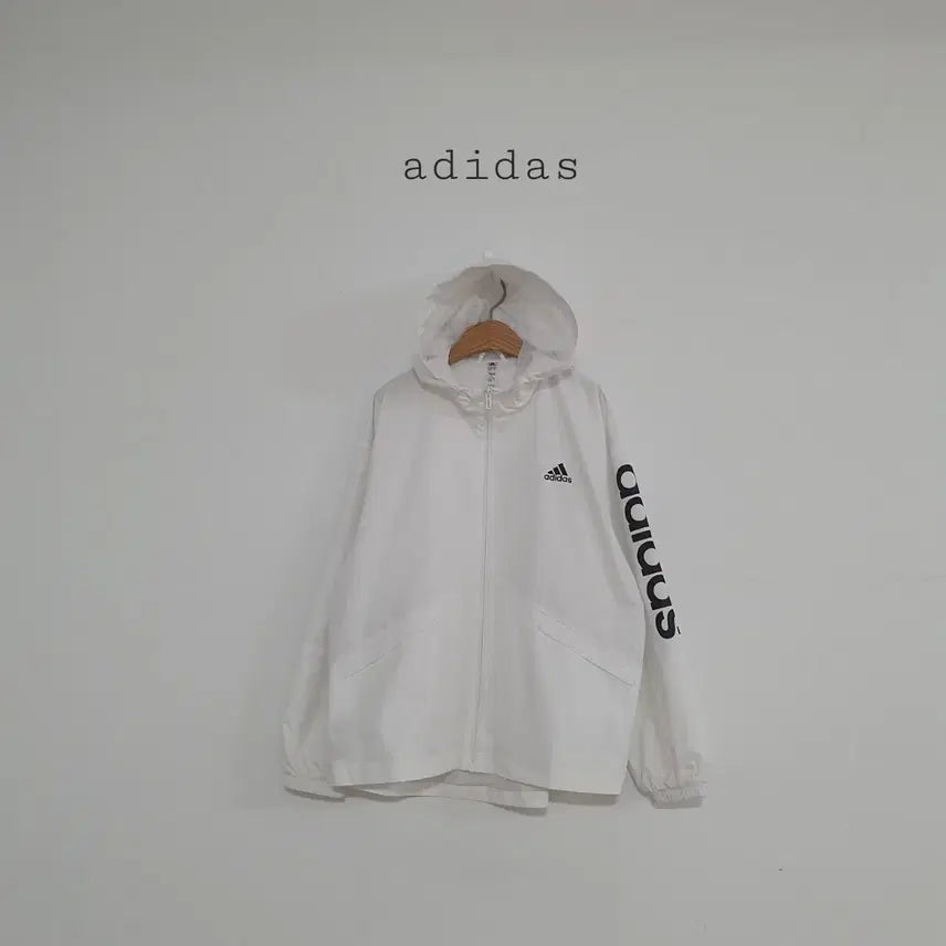 [BUNJANG] Adidas Hooded Windbreaker White / No.26090303 아디다스 후드 바람막이 화이트
