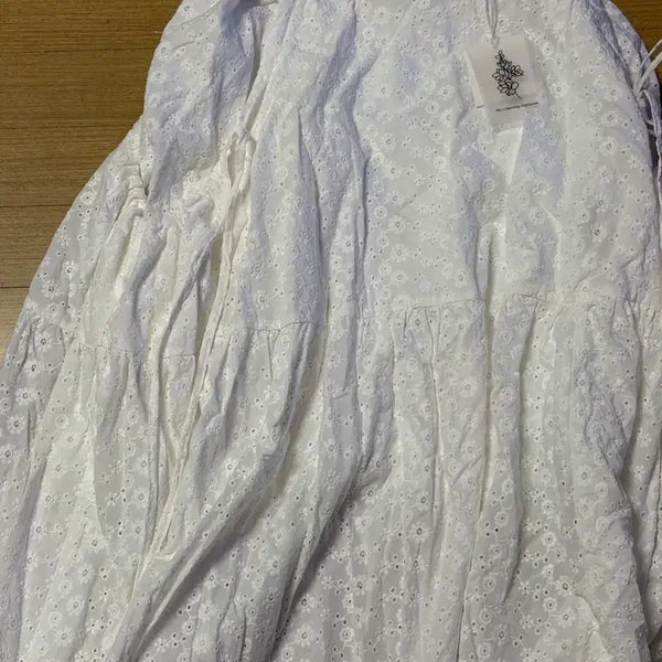 [BUNJANG] Dressvantea White Skirt Size M / 드레스반티아 화이트 스커트 l사이즈 판매합니다.