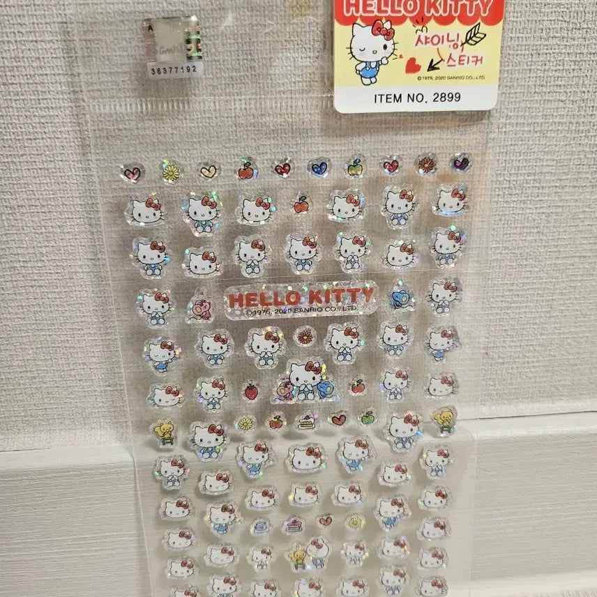 [BUNJANG] Hello Kitty Shining Sticker (Discontinued) / 헬로키티 샤이닝 스티커 단종 스티커