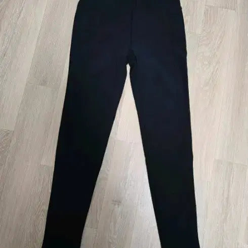 [BUNJANG] mapC Women's Black Slim Pants (New) / mapC 여성 블랙 바지 66사이즈(새상품)