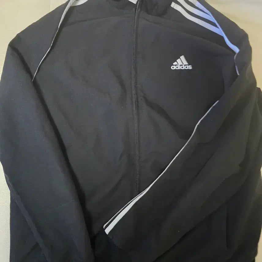 [BUNJANG] Adidas Black Windbreaker Jacket / 아디다스 바람막이 검정색