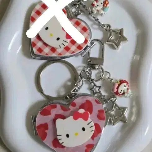 [BUNJANG] Hello Kitty Heart Mirror Keychain / 헬로키티 하트거울 키링 2종  개당가격