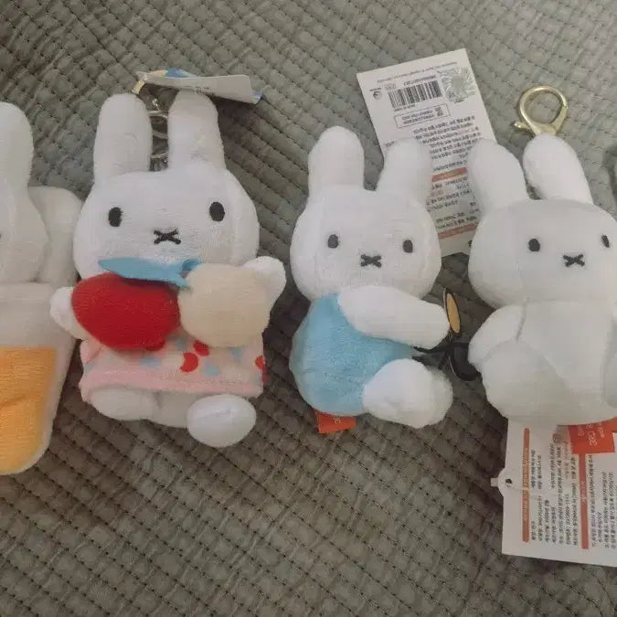 [BUNJANG] Miffy Plush Keychain Set (5 types) / 미피 키링 인형 5종 택O
