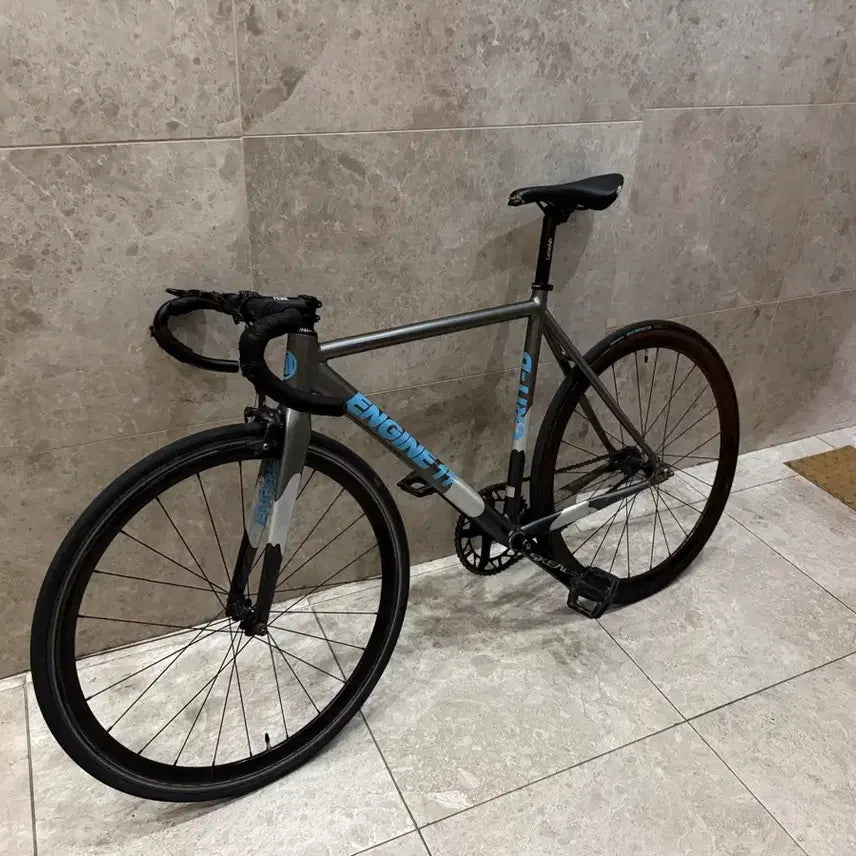 [BUNJANG] Engine11 Crit-D Complete Bike Gunmetal Medium / 엔진11크릿디 건메탈 완차