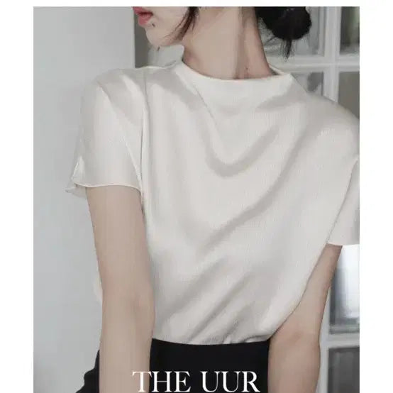 [BUNJANG] Uur Muse Pleated Blouse - Ivory / Uur 유유알