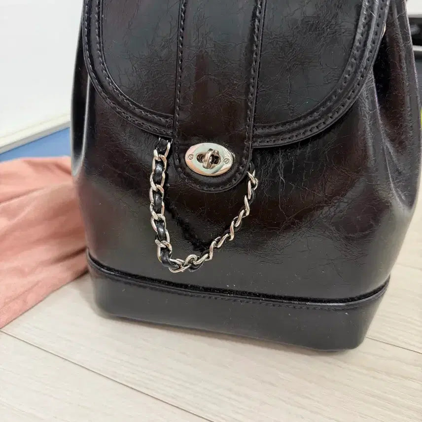 [BUNJANG] Cardinal Red Hua Backpack / 카디널레드 하우아백팩