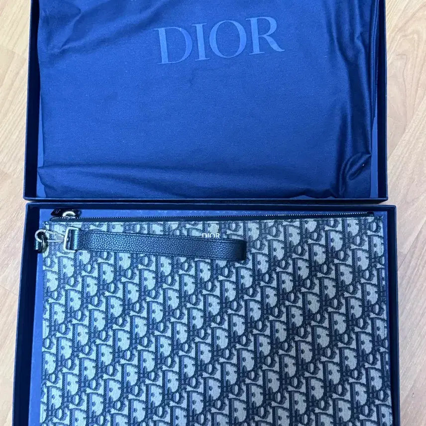 [BUNJANG] Dior Oblique A4 Clutch Full Set / 디올 오블리크 클러치 A4 백화점판 풀구성