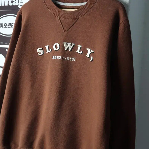 [BUNJANG] 5252 by OIOI Basic Logo Cotton Sweatshirt Brown / W(M-L) 오아이오아이 맨투맨 티셔츠 브라운 기모 스웻-H38589