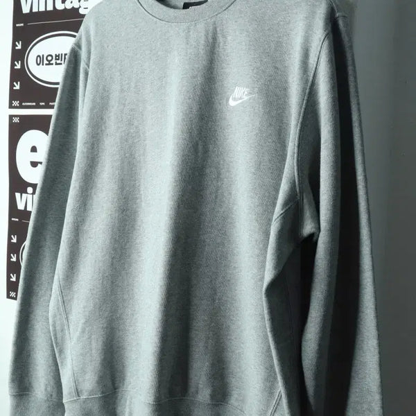 [BUNJANG] Nike Sweatshirt Crewneck Pullover Grey Heathered Old School / (L-XL) 나이키 맨투맨 티셔츠 그레이 약기모 스웻 올드스쿨-H38557