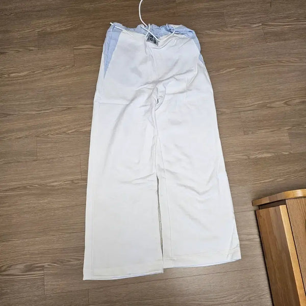 [BUNJANG] Women's Semi-Wide Sweatpants / 여성 간절기 츄리닝 바지