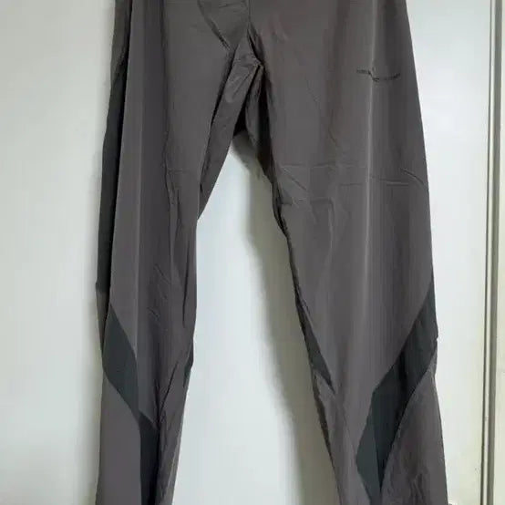 [BUNJANG] On Running x Post Archive Faction Training Pants / On x PAF 온 러닝 x 포스트 아카이브 팩션 팬츠
