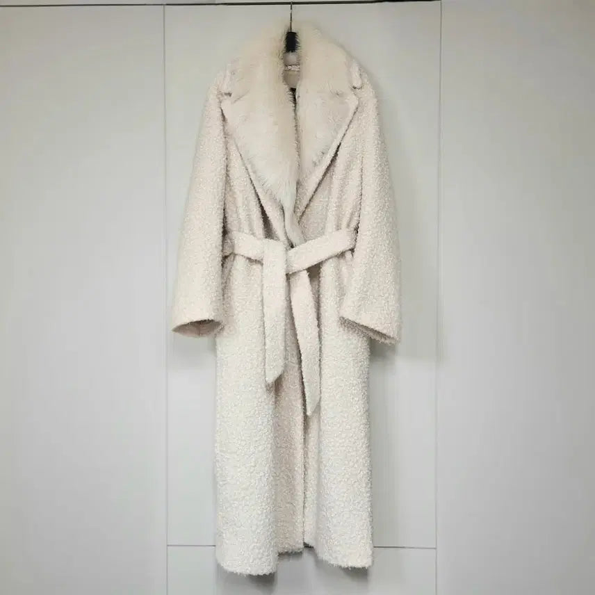 [BUNJANG] Simonetta Ravizza Detachable Shearling Collar Long Coat / 시모네타 라비짜 탈부착양털카라 롱코트