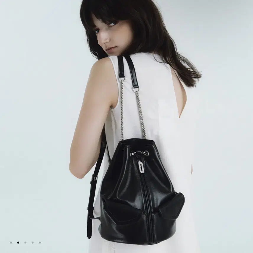 [BUNJANG] Vunque Chain Backpack / 분크 체인 백팩