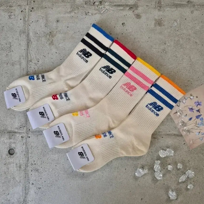 [BUNJANG] New Balance Socks (4 Types) - 8 Pairs / [8개2만5천원]뉴발란스 양말 4종