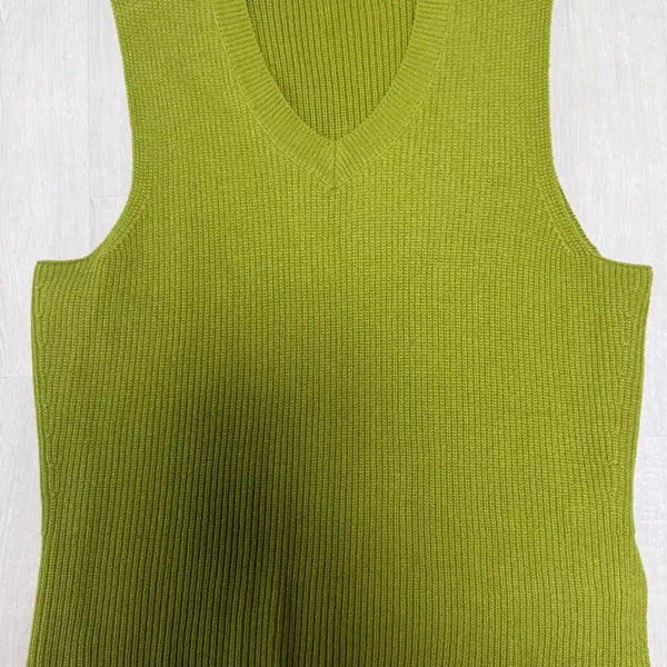 [BUNJANG] Insilence V-Neck Knit Vest / 인사일런스 브이넥 니트 조끼 베스트
