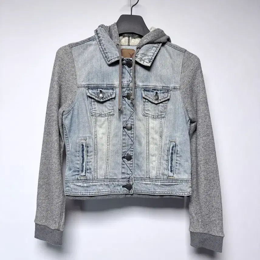 [BUNJANG] American Eagle Layered Denim Jacket with Hoodie / 아메리칸이글 레이어드 후드 청자켓 여성 66사이즈
