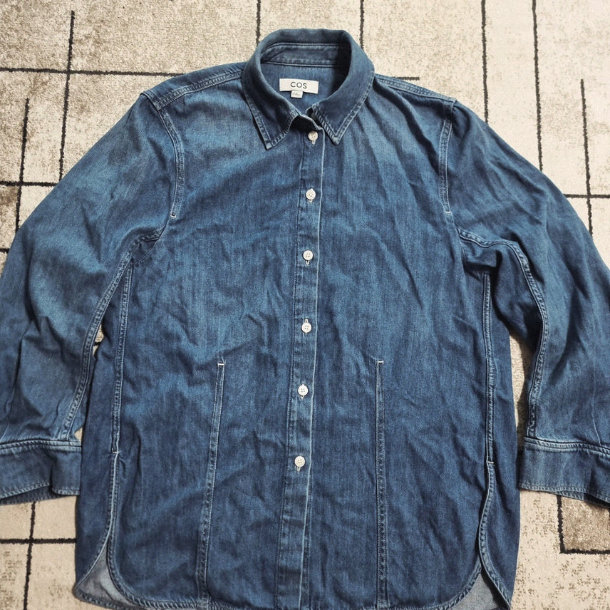[BUNJANG] COS Women's Structured Oversized Denim Shirt / [COS]코스 우먼 스트럭처드 오버핏 데님 셔츠