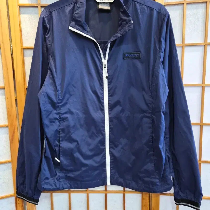 [BUNJANG] Discovery Expedition Navy Windbreaker 90 / 디스커버리 바람막이 네이비 90