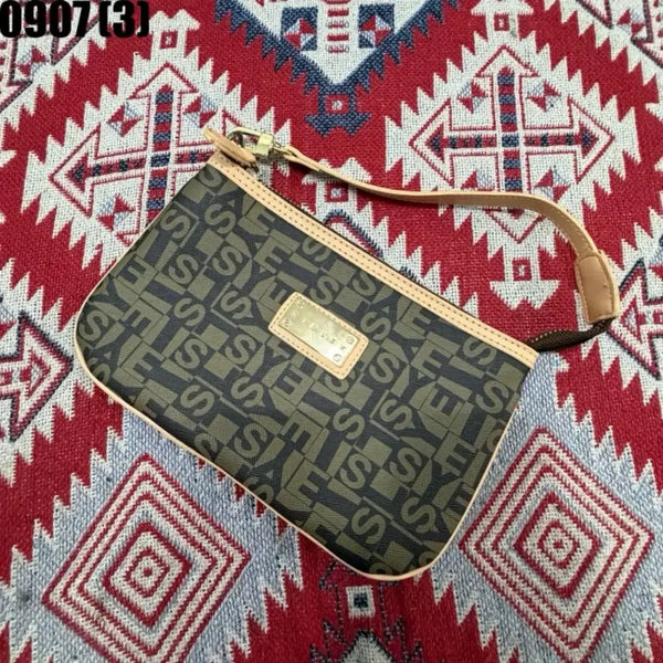 [BUNJANG] Sisley Logo Pattern Shoulder Bag Brown / 시슬리 로고 패턴 숄더백 브라운 0907