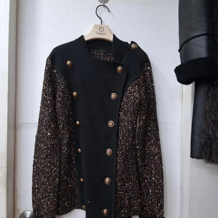 [BUNJANG] Jessi Double Button Gold Trim Short Jacket / 제시 더블 버튼 금장 배색 숏 자켓  85