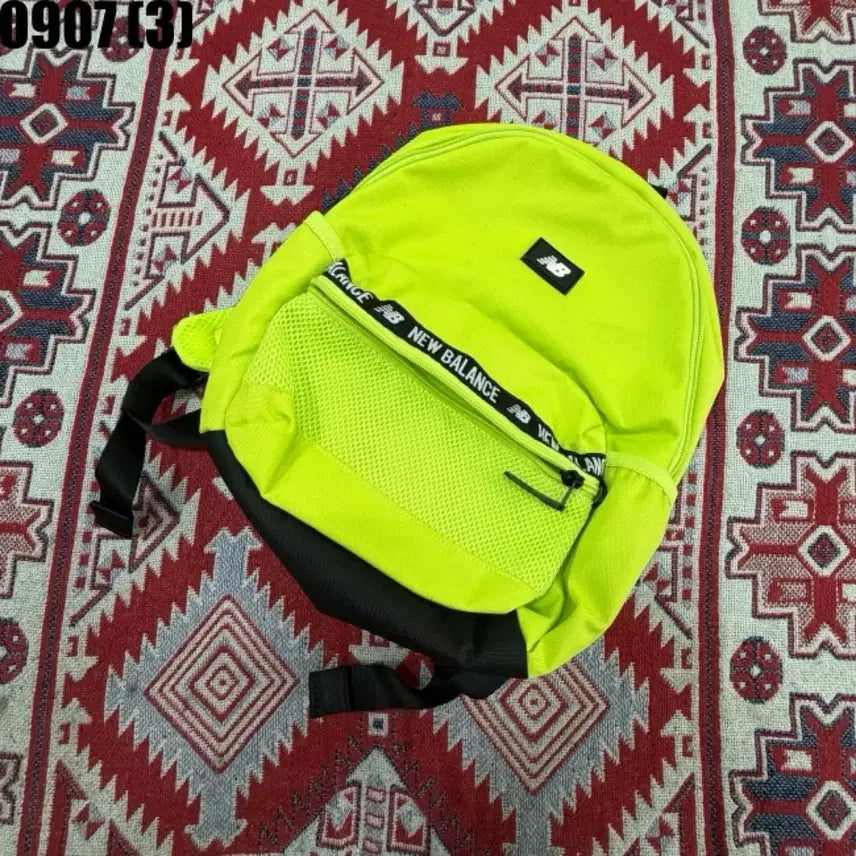[BUNJANG] New Balance Backpack Fluorescent Yellow / 뉴발란스 백팩 형광 옐로우 0907
