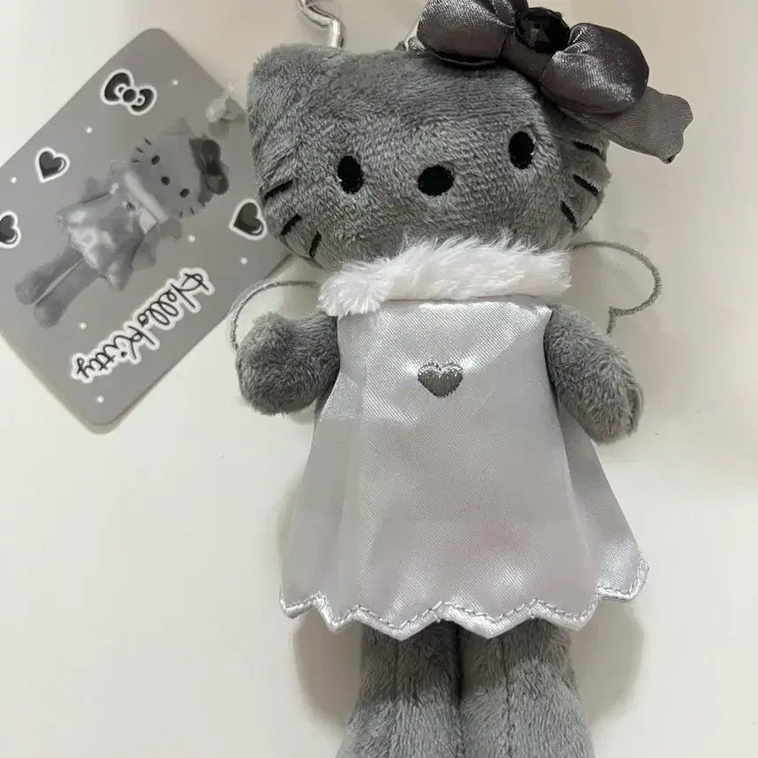 [BUNJANG] Hello Kitty Long-Legged Angel Keyring (Gray) / (새상품) 헬로키티 롱다리 천사 키링 (그레이)