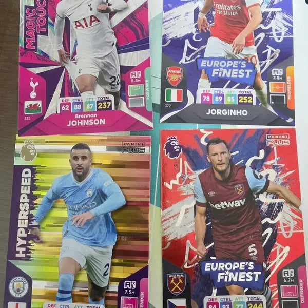 [BUNJANG] EPL Soccer Trading Cards (4-Card Bundle) / EPL 축구카드 4장 팔아요.