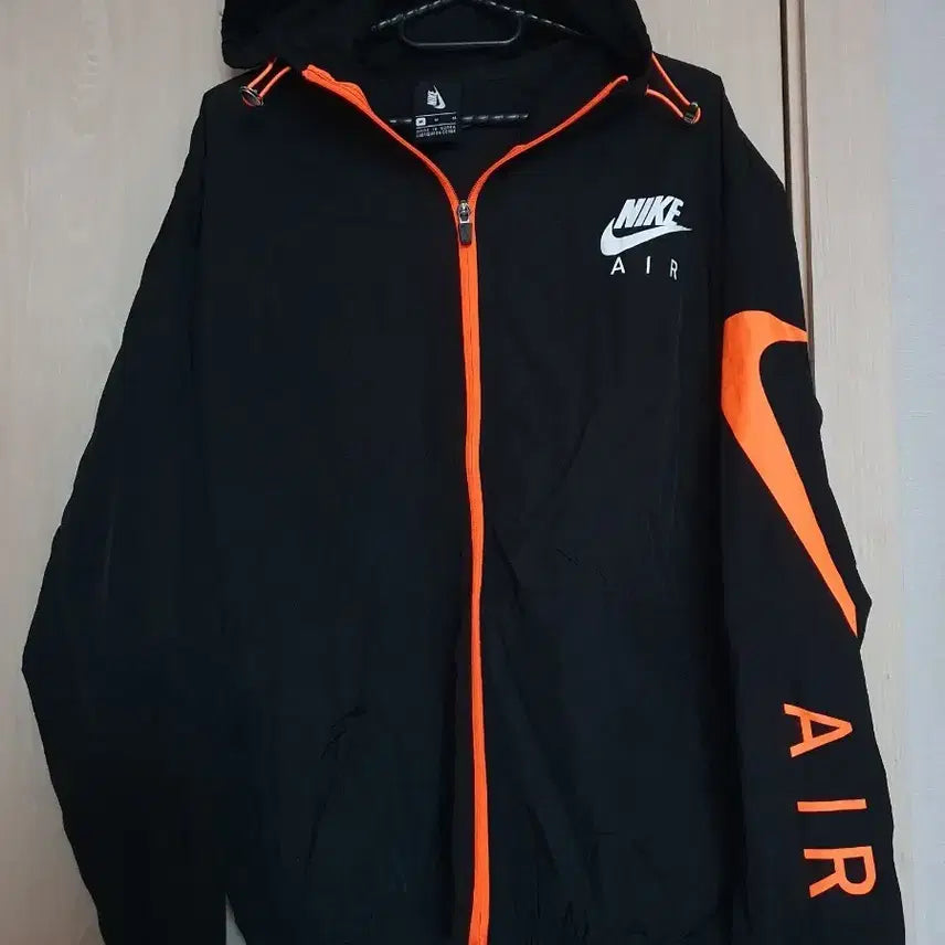 [BUNJANG] Nike Windbreaker Jacket Black/Orange M Unisex / (새상품) 나이키 바스락 바람막이 블랙/오렌지 M사이즈_남여공용 윈드자켓