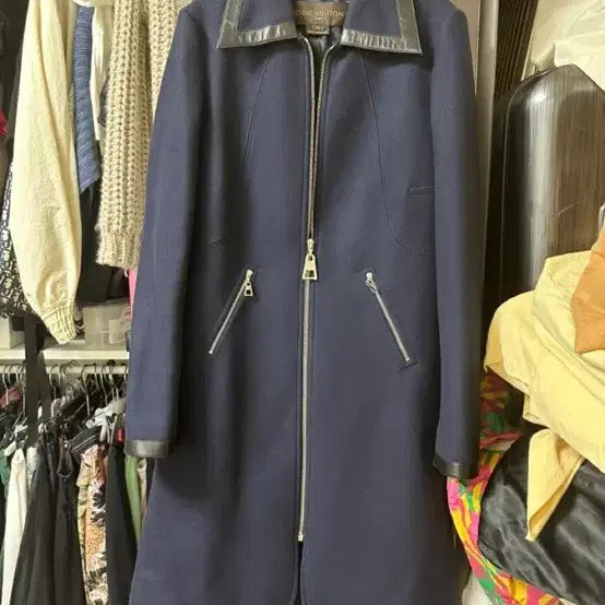 [BUNJANG] Louis Vuitton Navy Wool Coat / 루이비통 네이비 모직코트