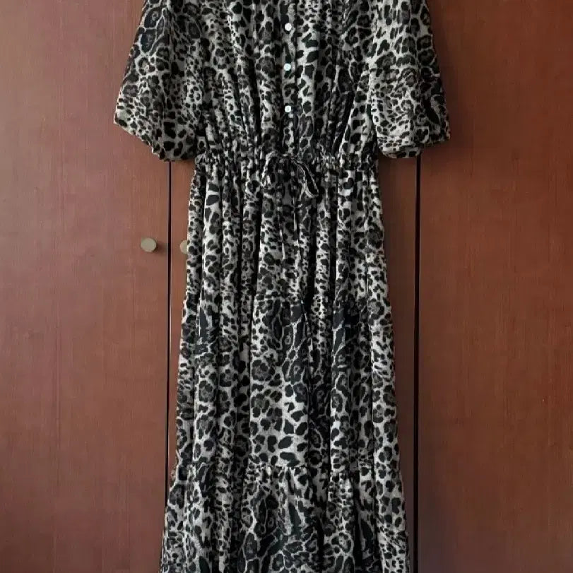 [BUNJANG] Leopard Pattern Long Dress / 레오파드 패턴 롱 원피스