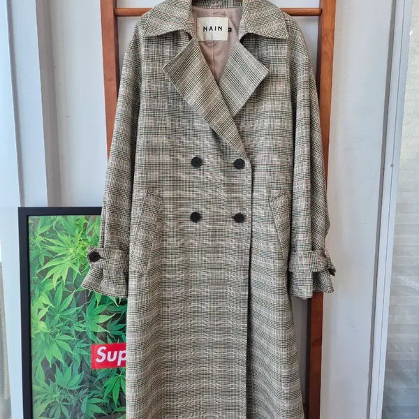 [BUNJANG] NAIN Check Cape Back Trench Coat / NAIN 체크 뒷면케이프 트렌치 롱코트