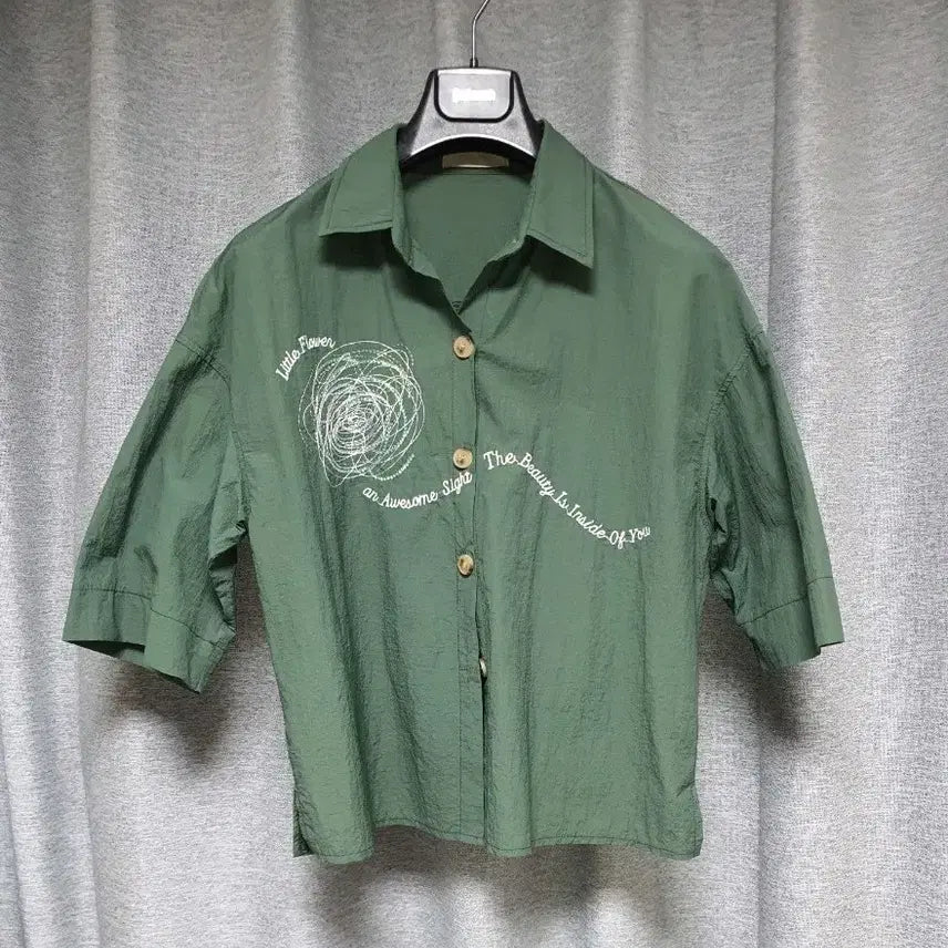 [BUNJANG] Resume Seersucker Button Blouse (S-M) / resume 레주메 바스락 버튼 블라우스 s~m