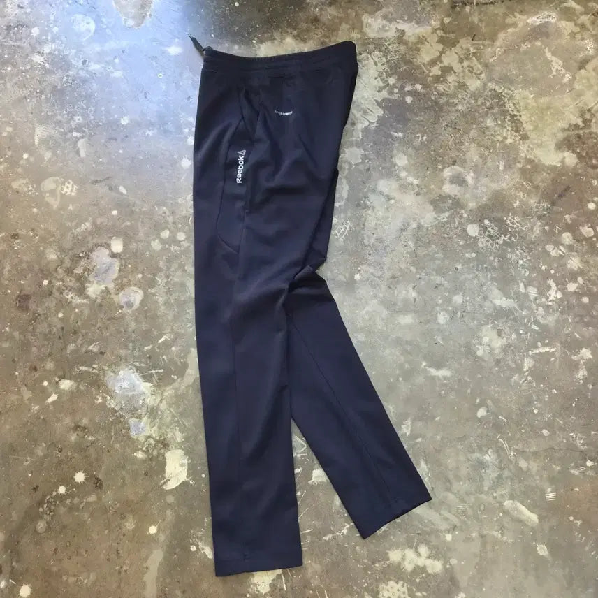 [BUNJANG] Reebok Track Pants Unisex / 28-30) 리복 트랙팬츠 트레이닝복 바지 남녀 공용