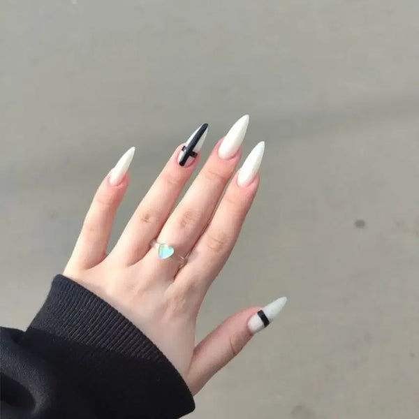 [BUNJANG] Handmade Nail Tips (Customizable) / 선착1명[달빛 십자가_수제네일팁] #상점소개글 필독 :)