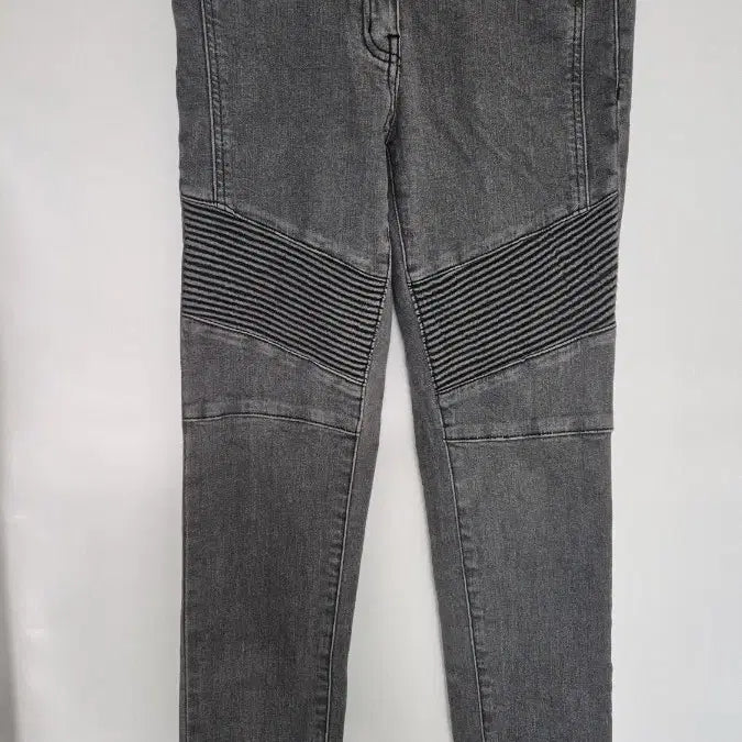 [BUNJANG] The IZZAT BLACK Skinny Pants / 더아이잗 블랙 스키니바지