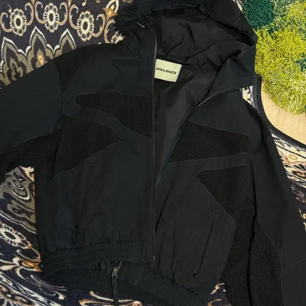 [BUNJANG] Insilence Technical Hooded Jumper / 인사일런스 테크니컬 후드 점퍼