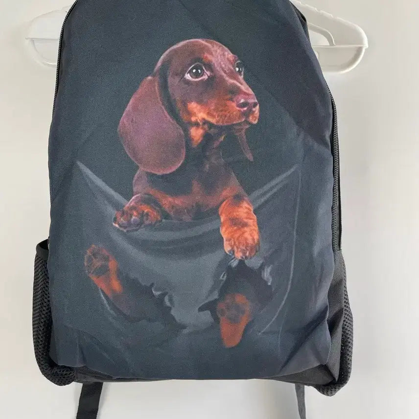 [BUNJANG] Unisex Lightweight Dachshund Print Backpack / [남녀공용] 초경량 닥스훈트 강아지 프린트 블랙 백팩 데일리백