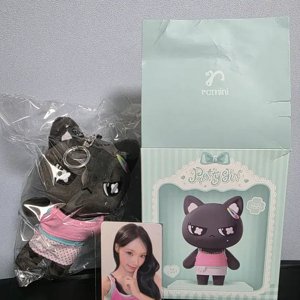 [BUNJANG] LeSserafim Jotta Prettty Girl Version Photocard / (박스개봉)레미니 조타 프리티걸 버전 리센느 원이 포토카드