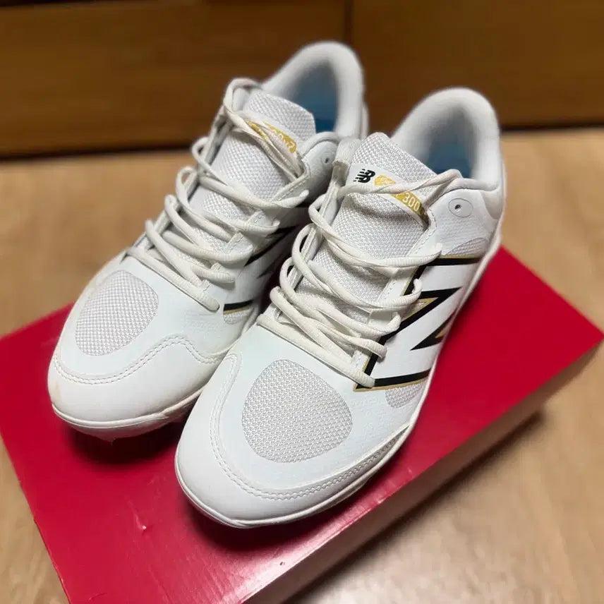 [BUNJANG] New Balance Baseball Cleats / 뉴발란스 야구 포인트화