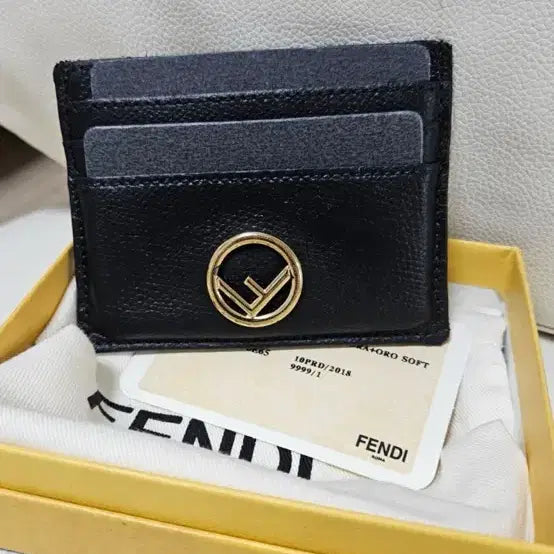 [BUNJANG] Fendi Card Holder / 정품 펜디 카드지갑